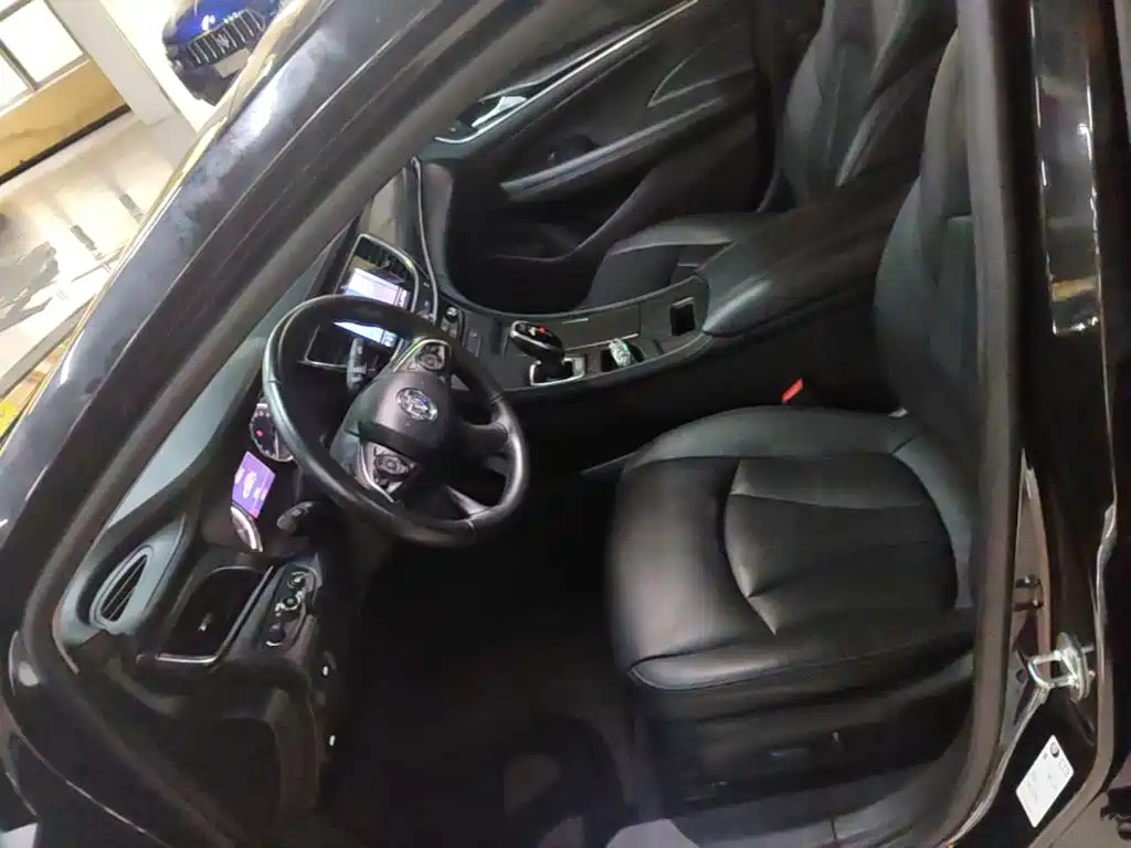 Buick LaCrosse — миниатюра 15