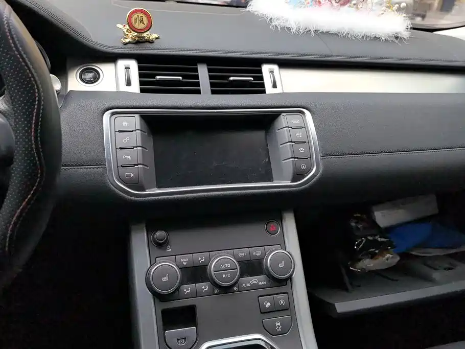 Land Rover Evoque — миниатюра 13