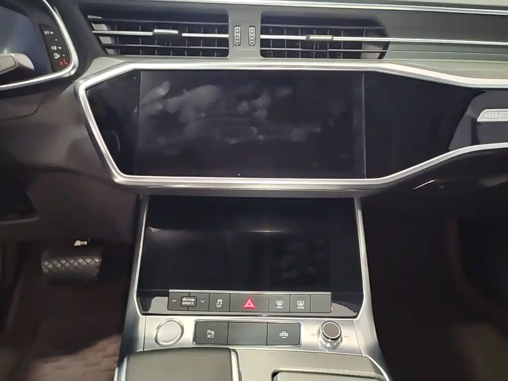 Audi A6L — миниатюра 13