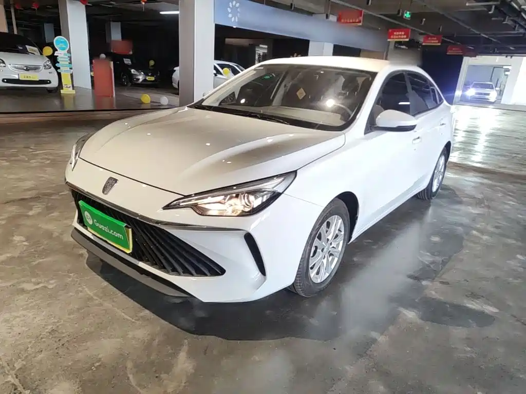 Roewe i5
