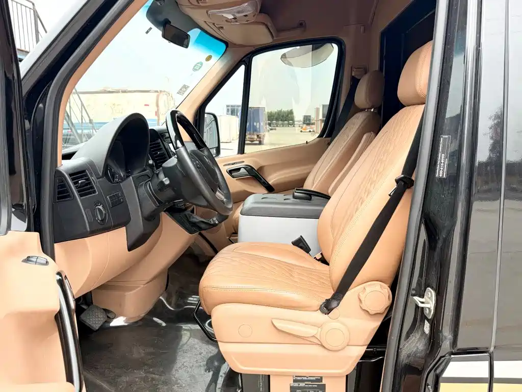 Mercedes-Benz Sprinter — миниатюра 4