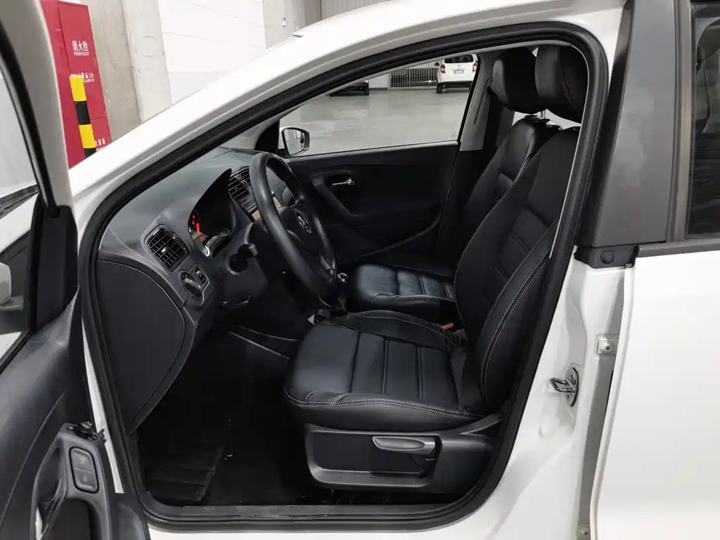 Volkswagen Polo — миниатюра 10