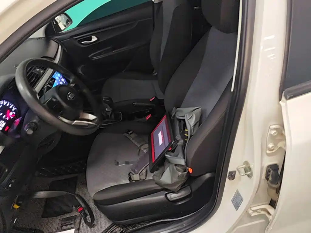 Kia K2 — миниатюра 15