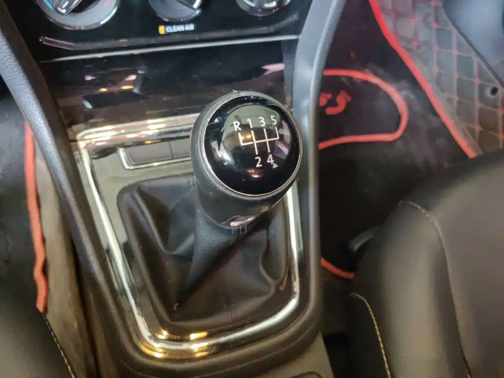 Volkswagen Bora — миниатюра 7