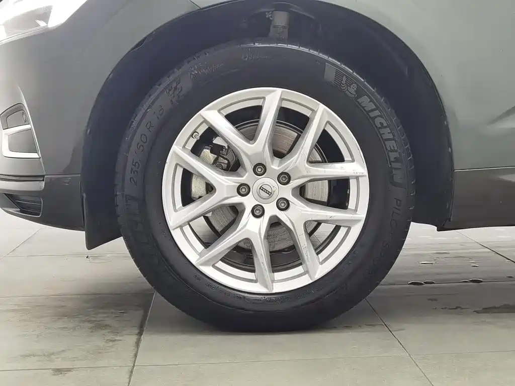 Volvo XC60 — миниатюра 17