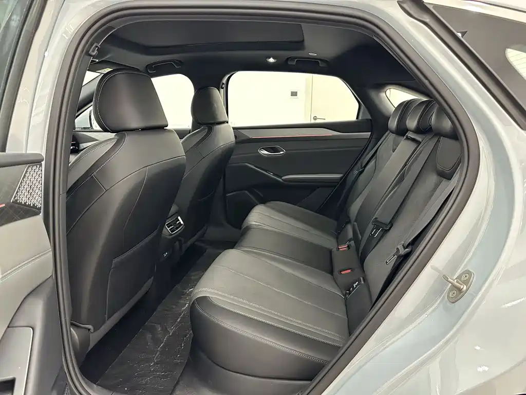 BYD Qin L — миниатюра 6