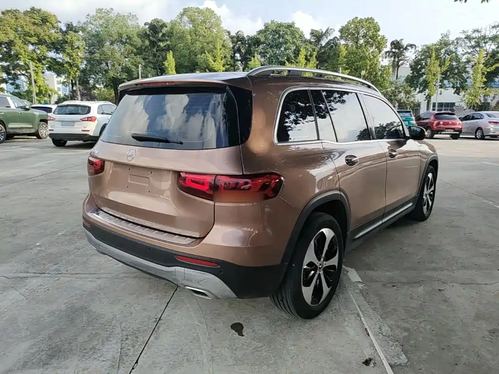 Mercedes-Benz GLB — миниатюра 7