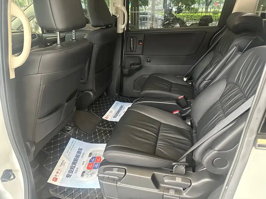 Honda Odyssey — миниатюра 7