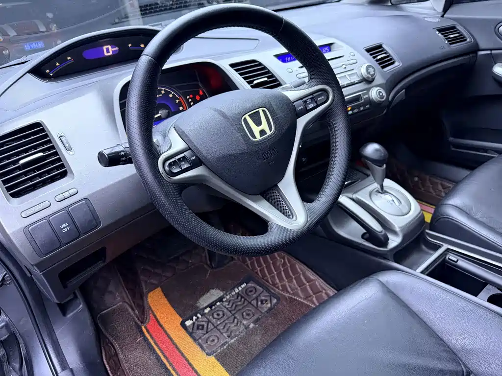 Honda Civic — миниатюра 15