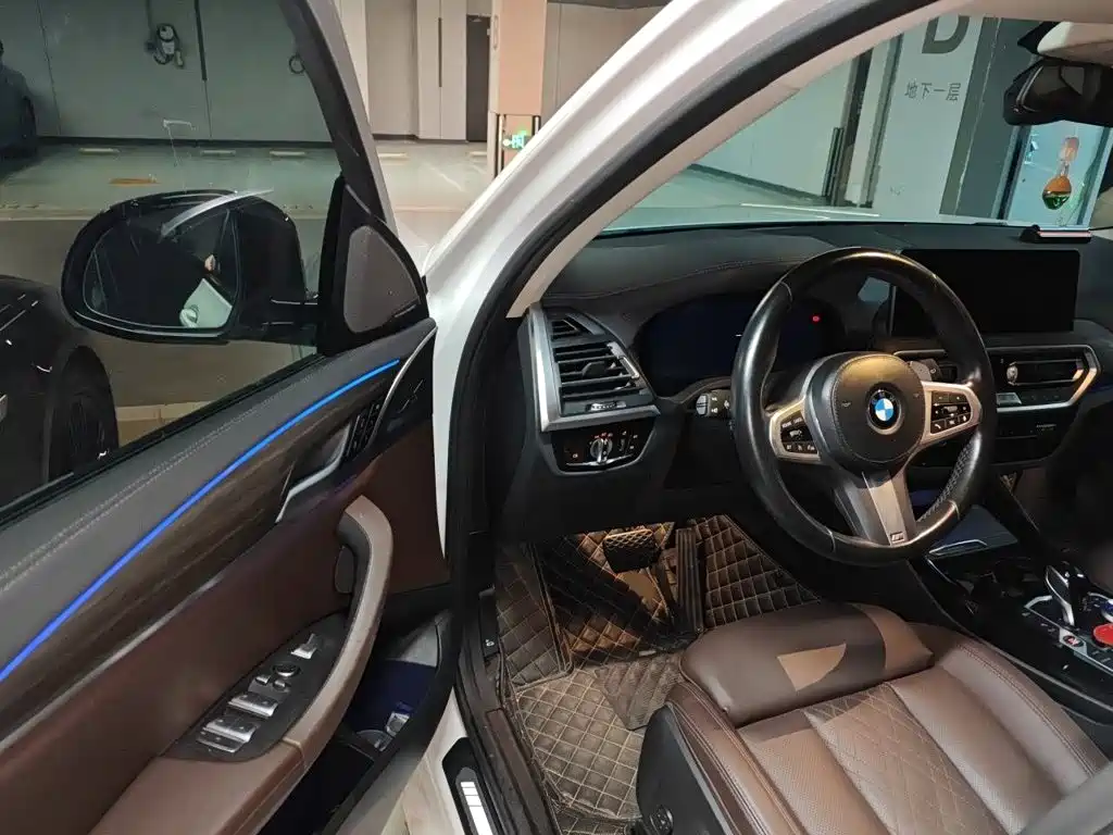 BMW X3 — миниатюра 12