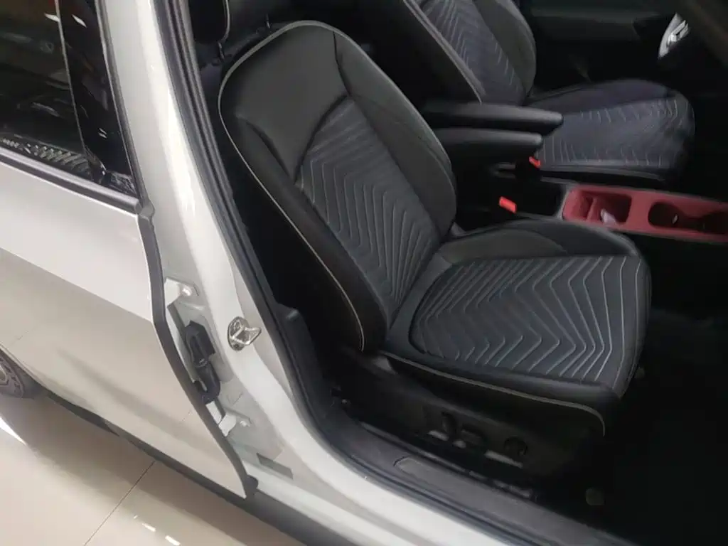Volkswagen ID.3 — миниатюра 25