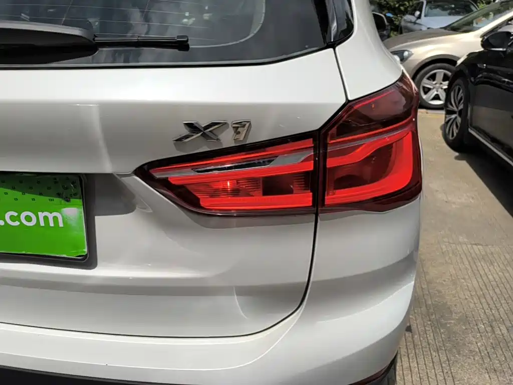 BMW X1 — миниатюра 8