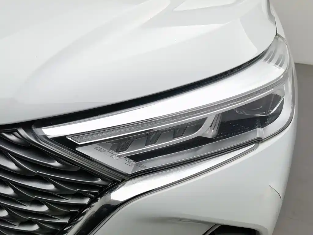 Haval M6 — миниатюра 7