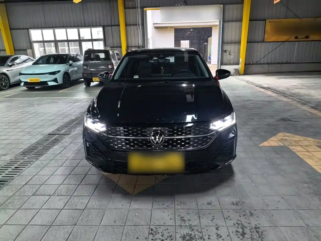 Volkswagen Lavida — миниатюра 3