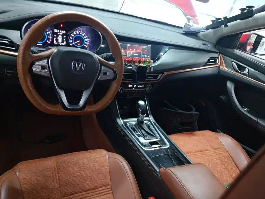 Changan Eado XT — миниатюра 12