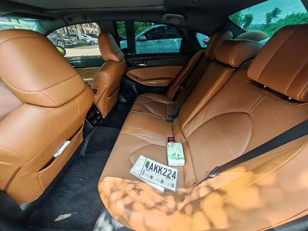 Toyota Avalon — миниатюра 6