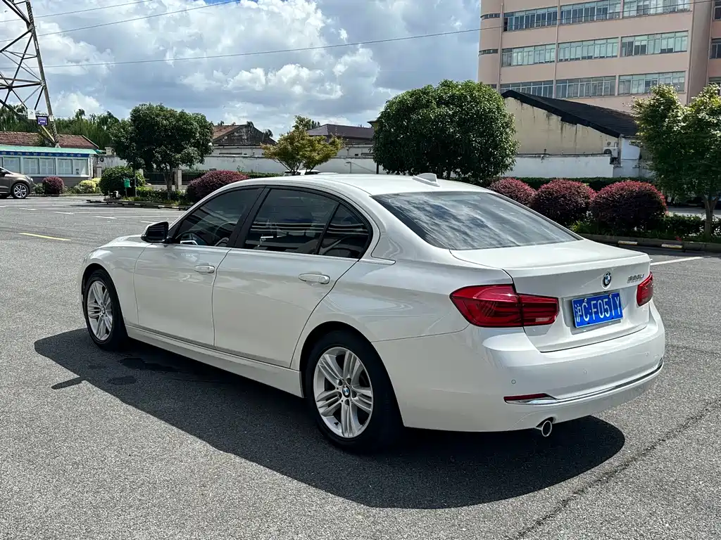 BMW 3 Series — миниатюра 5