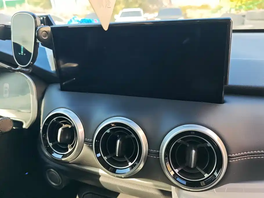 Wey Wey VV6 — миниатюра 13