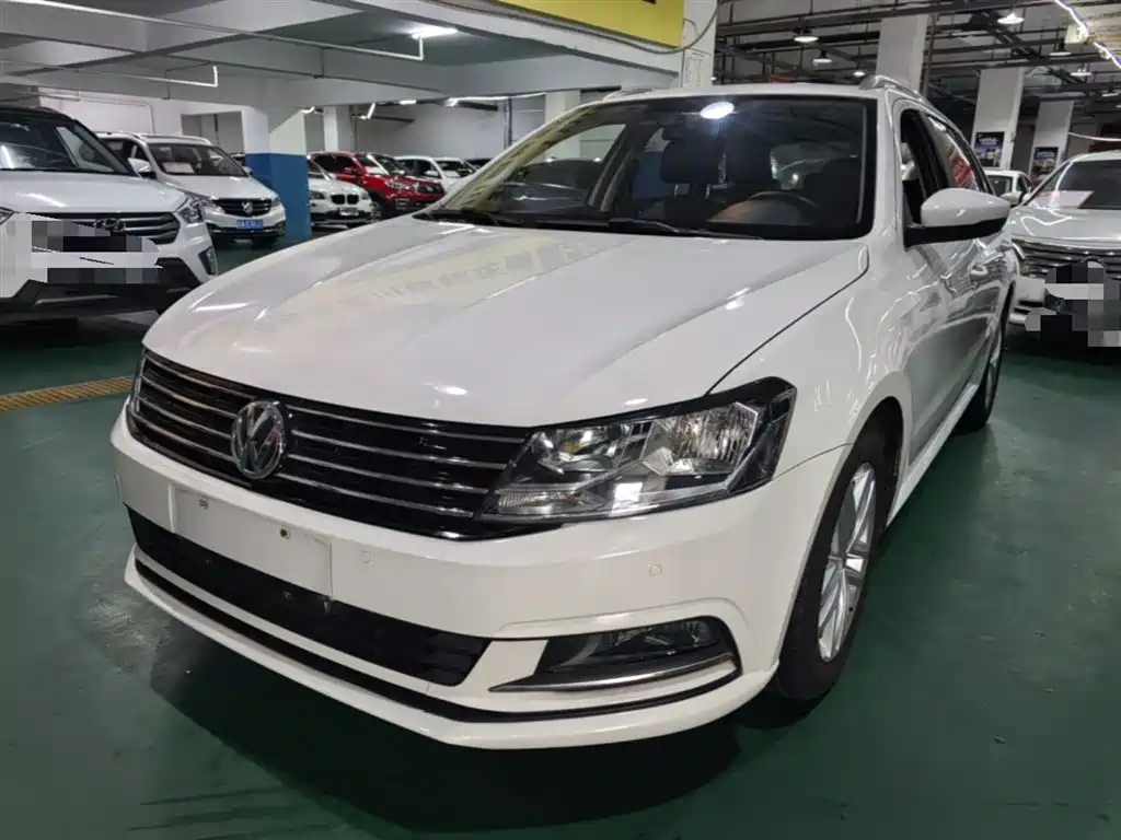 Купить Volkswagen Gran Lavida