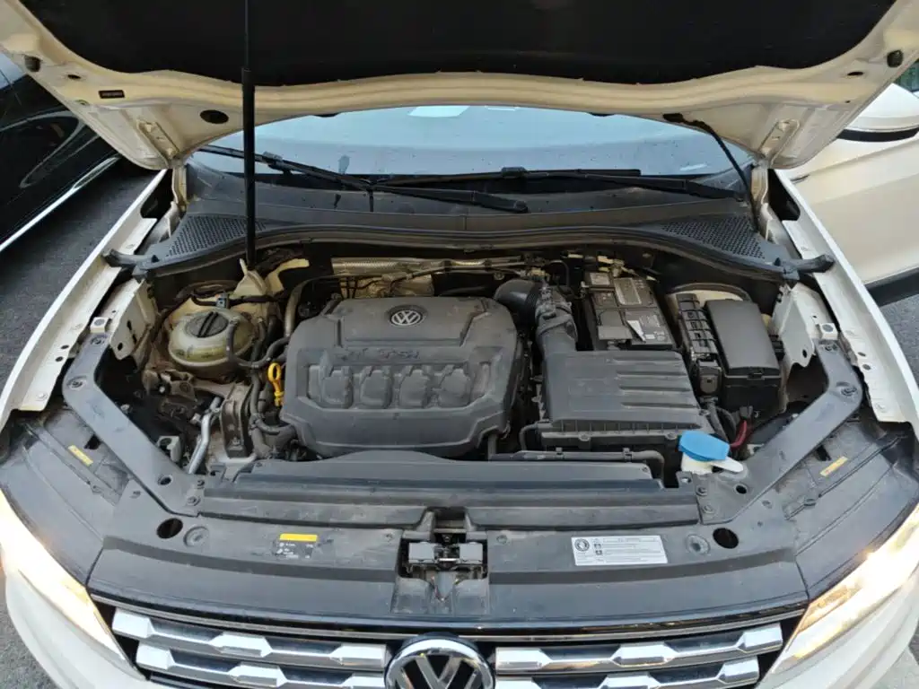 Volkswagen Tiguan L — миниатюра 25
