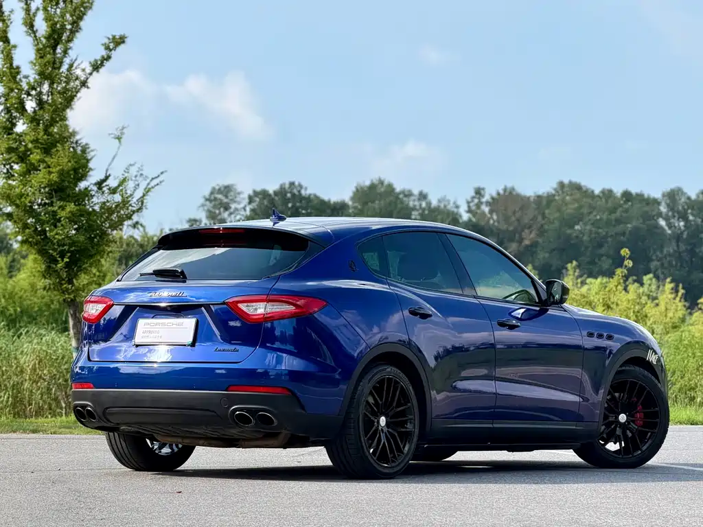 Maserati Levante — миниатюра 5