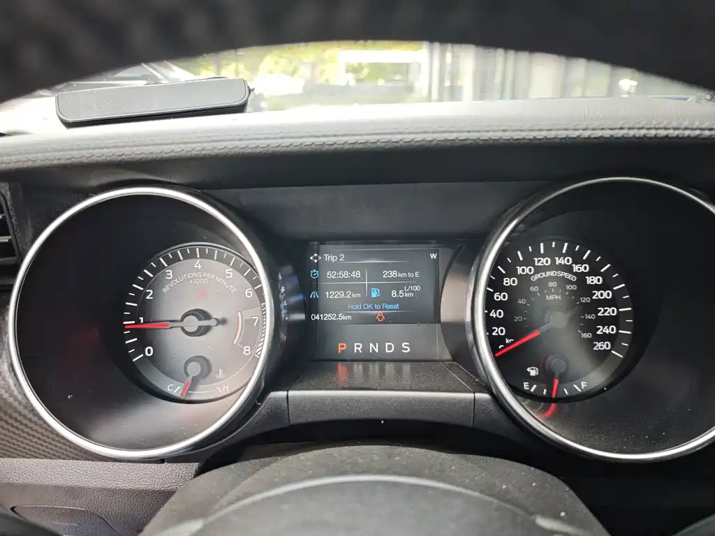 Ford Mustang — миниатюра 5
