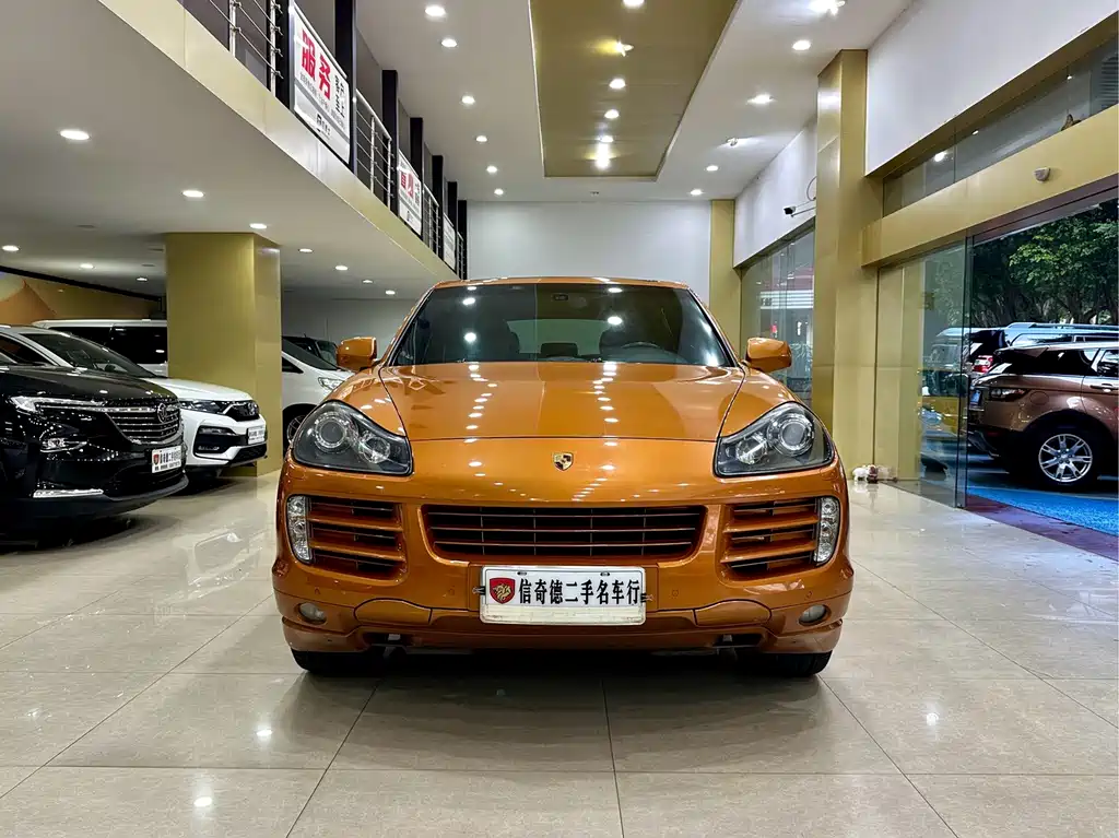 Porsche Cayenne — миниатюра 4