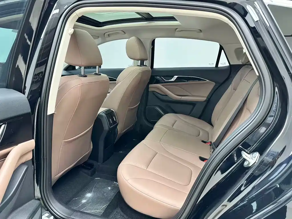 Bestune B70 — миниатюра 14