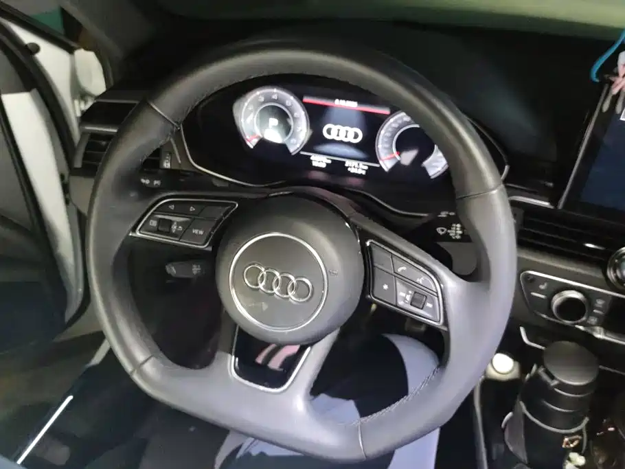 Audi A4L — миниатюра 14