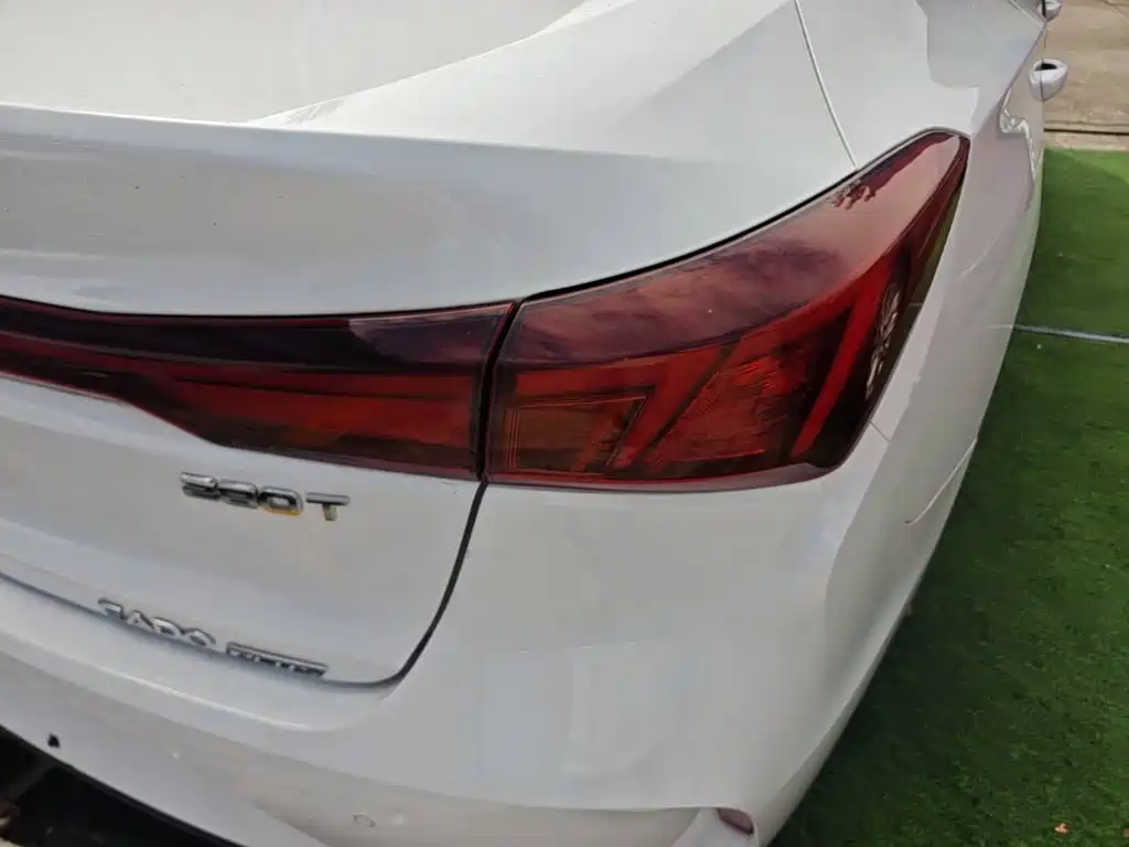 Changan Eado — миниатюра 8
