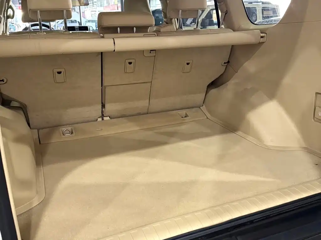 Toyota Land Cruiser Prado 2014 2.7L AT Standard