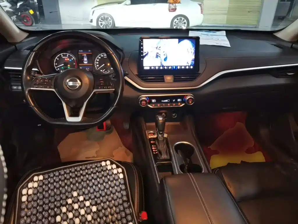 Nissan Teana — миниатюра 10