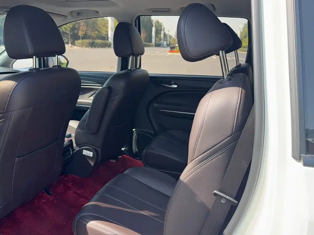 GAC Motor Trumpchi M6 — миниатюра 12