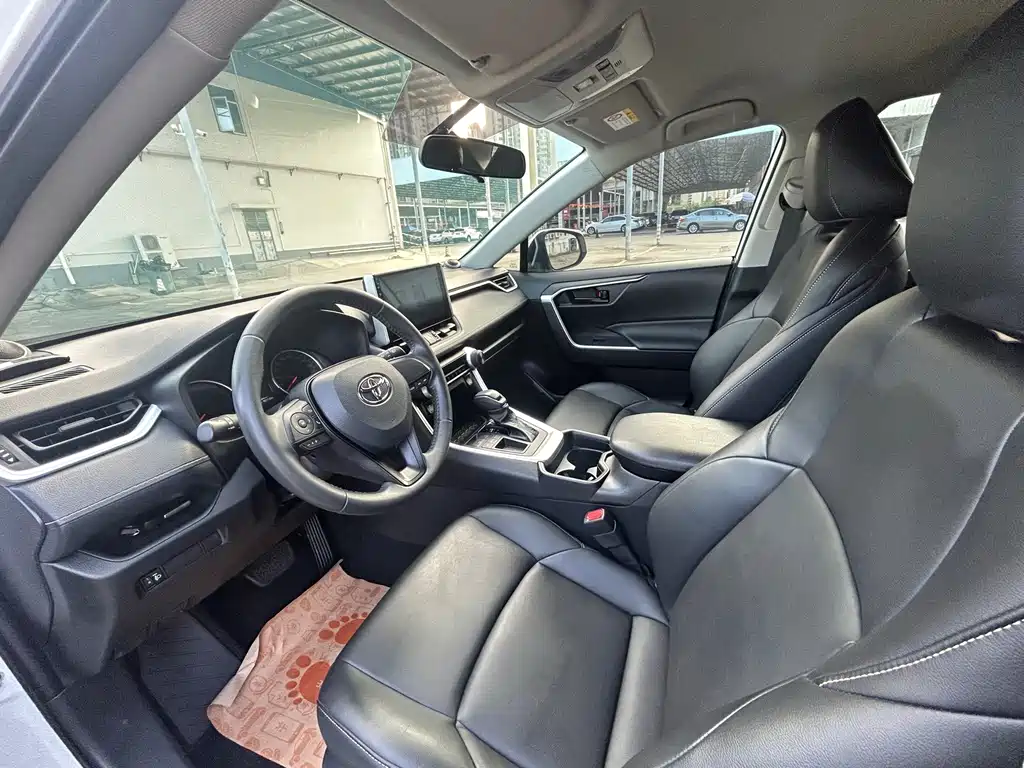 Toyota Wildlander — миниатюра 9
