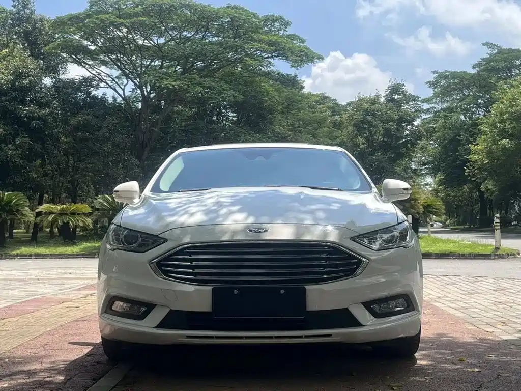 Ford Mondeo — миниатюра 2