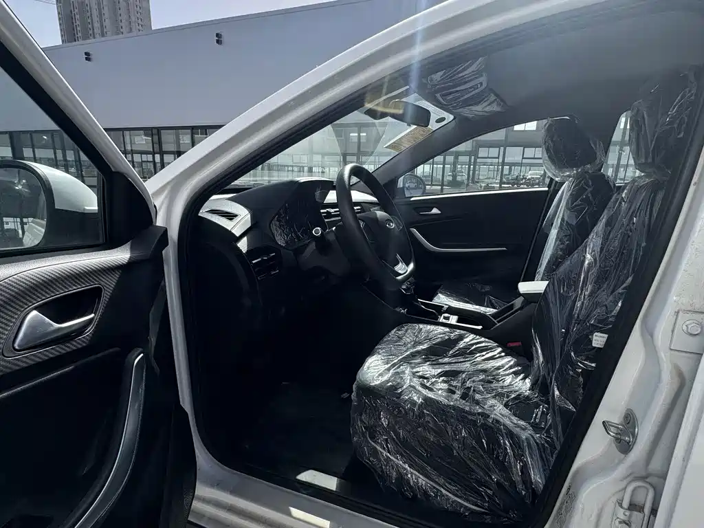 Chery Tiggo 3x — миниатюра 14