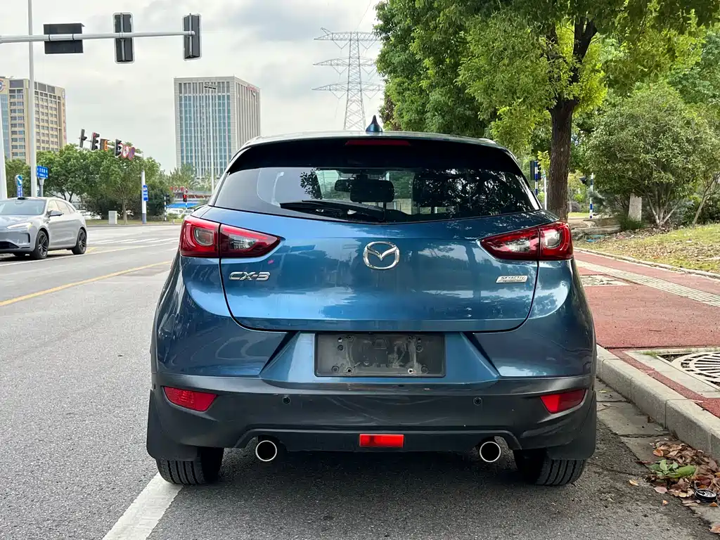 MAZDA CX 3