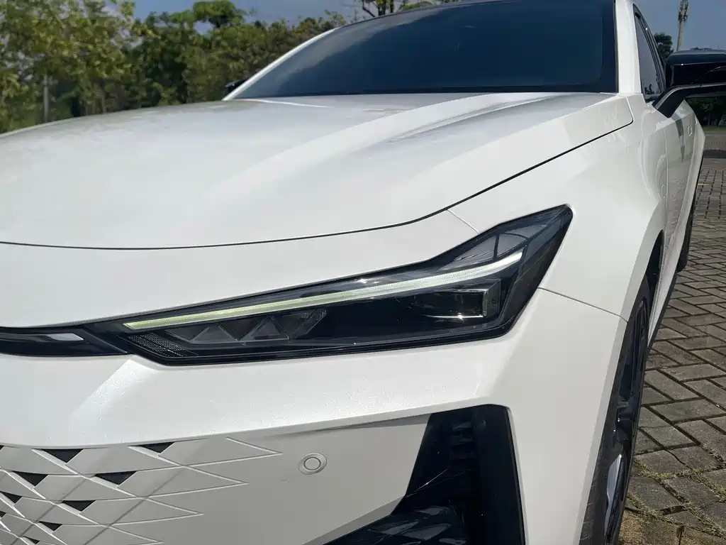 Changan UNI-V — миниатюра 22