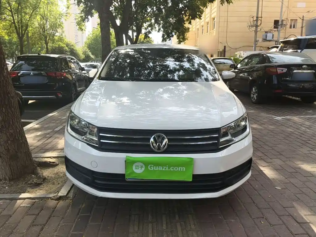 Volkswagen Santana — миниатюра 3