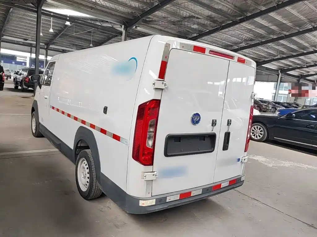 Foton Zhilan Genie E7 — миниатюра 5