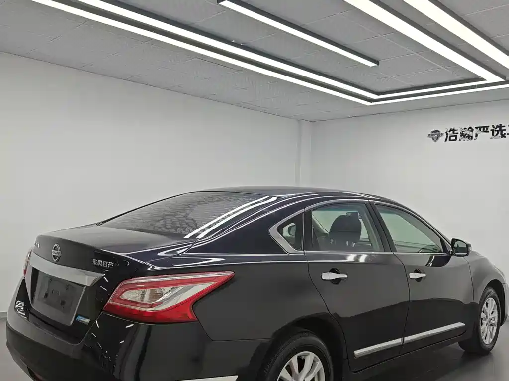 Nissan Teana — миниатюра 6