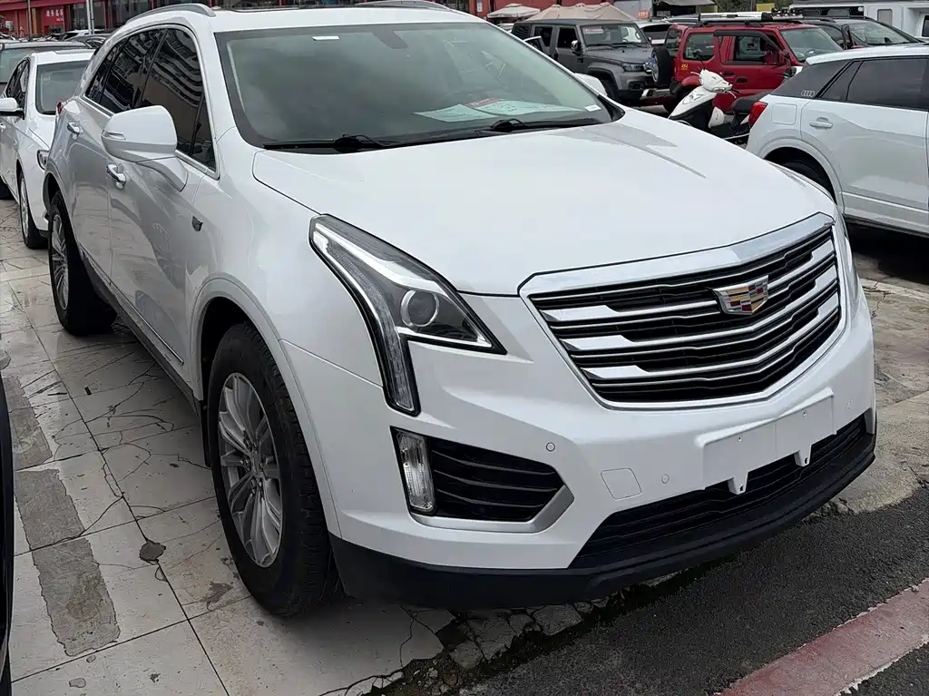 Cadillac XT5 — миниатюра 3