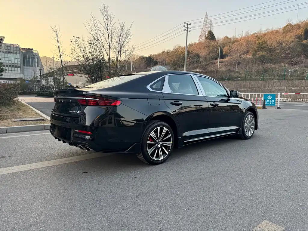 GEELY AUTOMOBILE XINGRUI