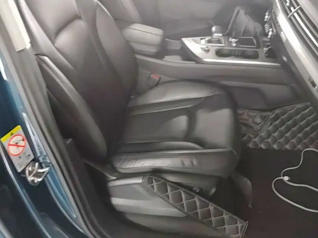 Audi Q7 — миниатюра 25