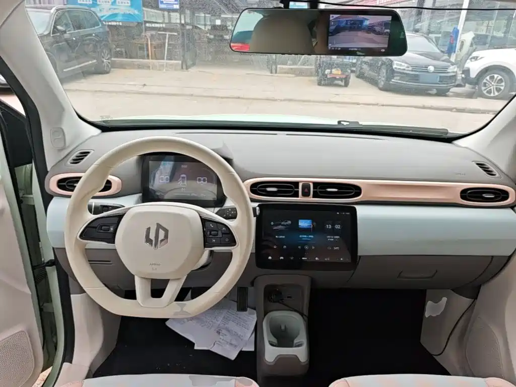 Leapmotor Leapmotor T03 — миниатюра 10
