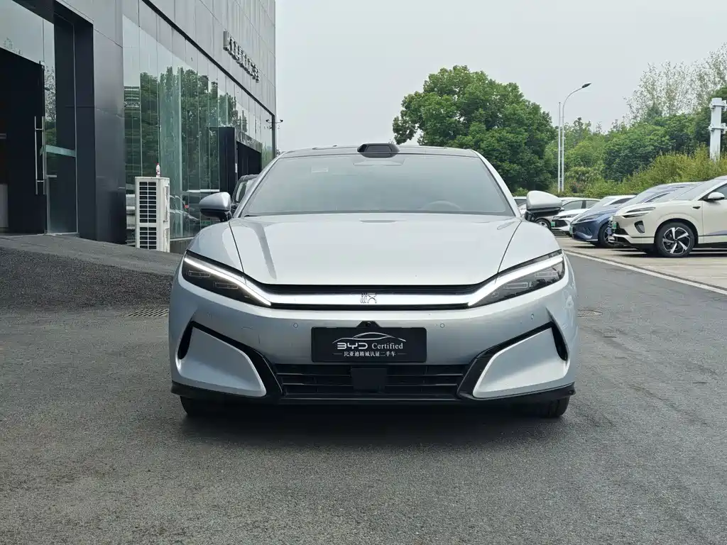 BYD Han L — миниатюра 2