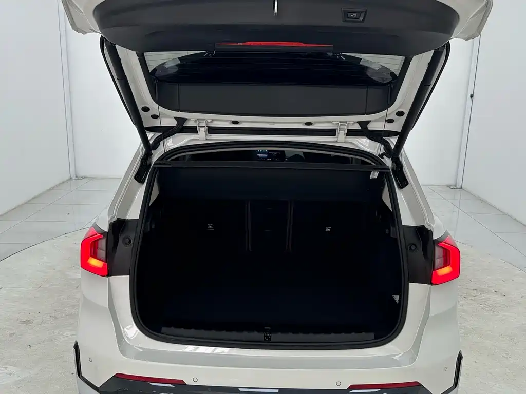 BMW X1 — миниатюра 15