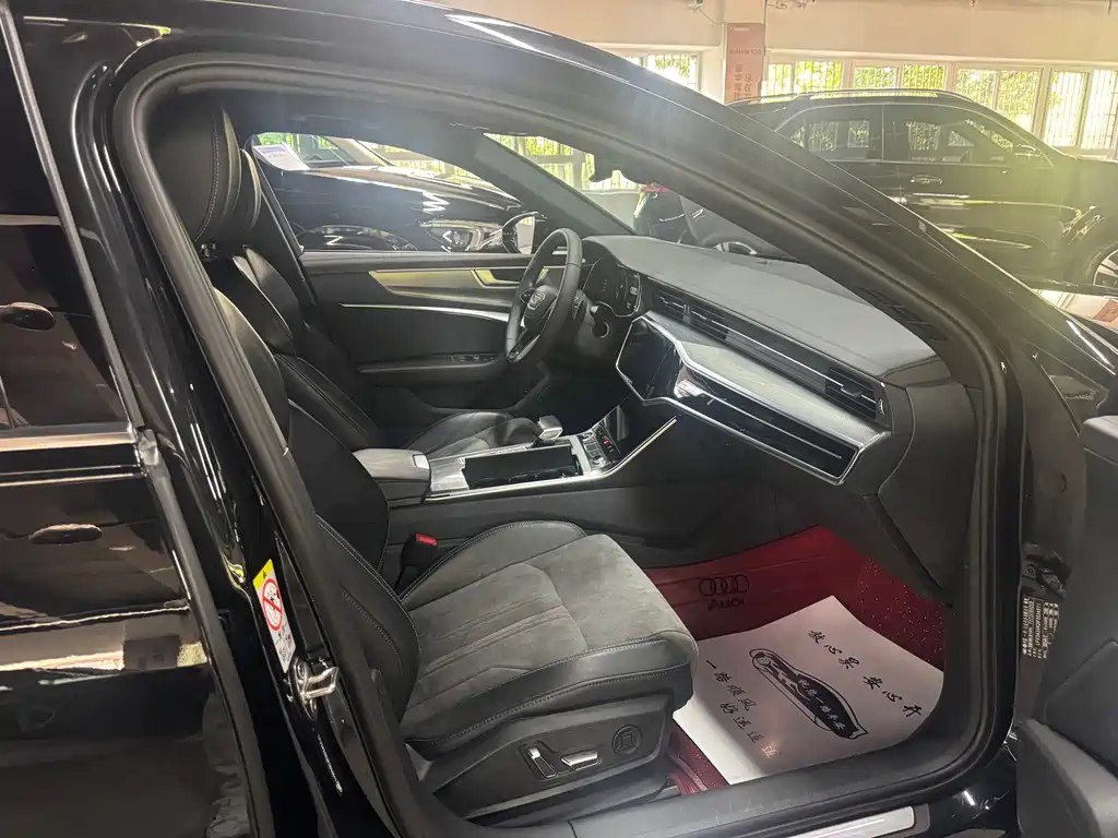 Audi A6L — миниатюра 10