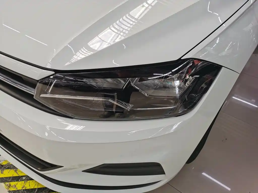 Volkswagen Polo — миниатюра 7