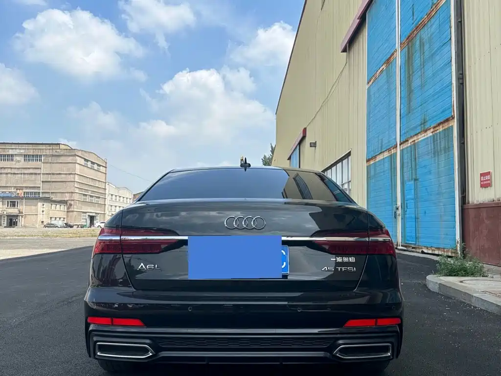 Audi A6L — миниатюра 5